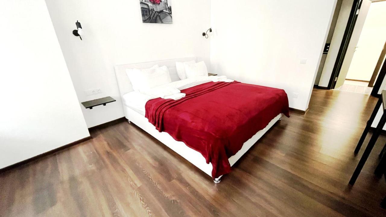 קייב Rv Old City Apartment Velyka Vasylkivska 28,Self Check-In 24Х7 מראה חיצוני תמונה