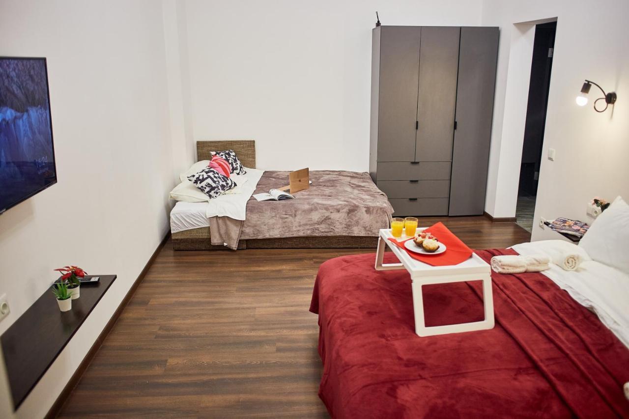 קייב Rv Old City Apartment Velyka Vasylkivska 28,Self Check-In 24Х7 מראה חיצוני תמונה